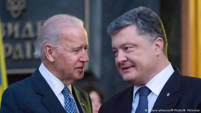 US to offer Ukraine financial support as political crisis deepens